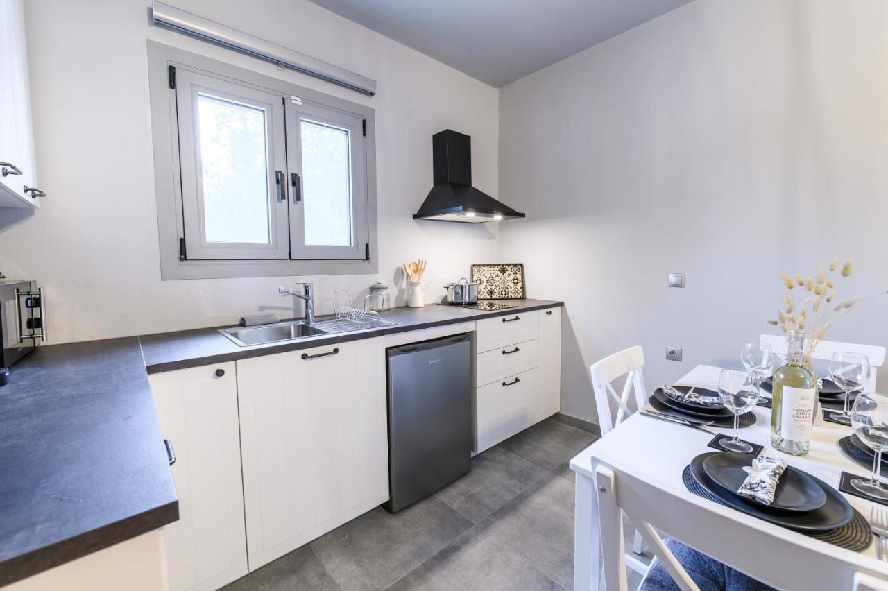 Dalie Luxury Suites Gouvia Exterior foto
